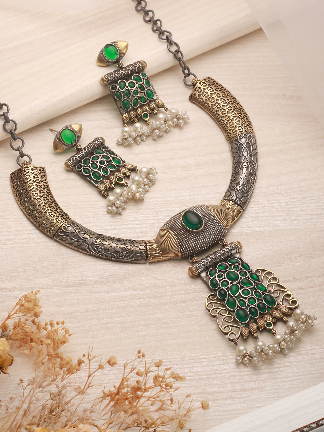 Silver Oxidised Dual Toned Green Stone & Pearl Beaded Designer Tribal Hasli Necklace Jewellery Set